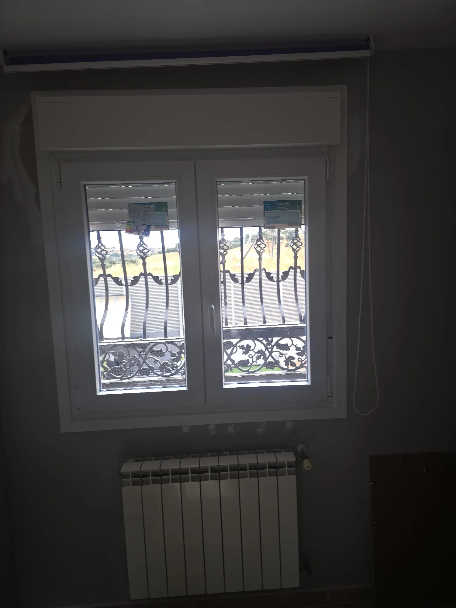 Instalación de ventanas de PVC y aluminio de alta eficiencia térmica - ven 1